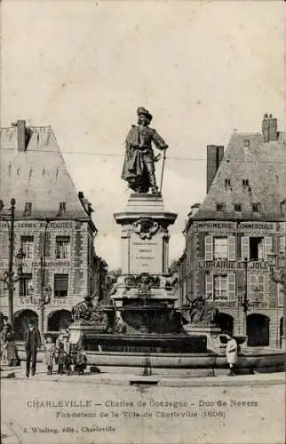 Ak Charleville Mézières Ardennes, Statue Charles de Gonzague, Duc de Nevers