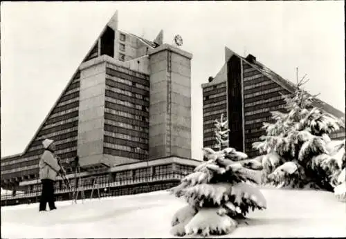 Ak Oberhof im Thüringer Wald, Interhotel Panorama, Winteransicht