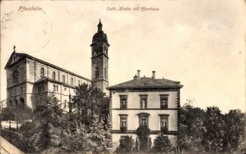 Ak Pforzheim im Schwarzwald, Katholische Kirche mit Pfarrhaus