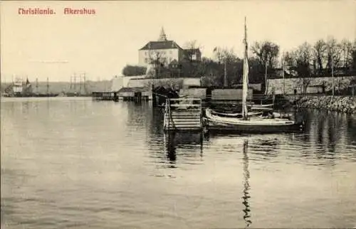 Ak Christiania Oslo Norwegen, Akershus, Boote am Steg