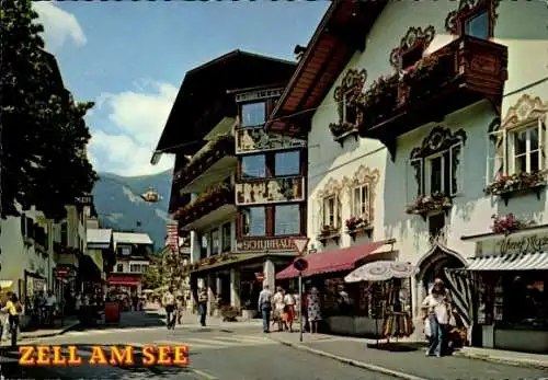 Ak Zell am See in Salzburg, Straßenpartie, Geschäfte