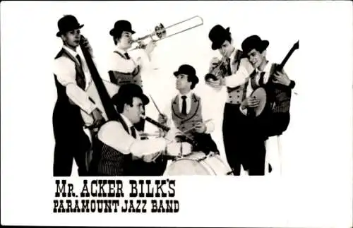 Ak Musikgruppe Mr. Acker Bills Paramount Jazz Band, Gruppenfoto, Melone, Autogramme