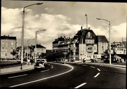 Ak Oschatz in Sachsen, Promenade, Auto