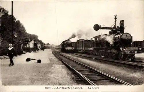 Ak Laroche Migennes Yonne, La Gare, Eisenbahn