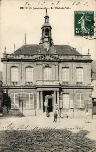 Ak Rethel Ardennes, Rathaus