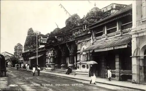 Ak Colombo Ceylon Sri Lanka, Straßenparty, Hindu-Tempel