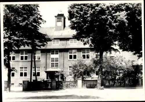 Foto Ak Grünewalde Lauchhammer in der Niederlausitz, Amtsgebäude