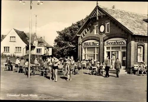 Ak Ostseebad Graal Müritz, Milchbar Seestern, Gäste