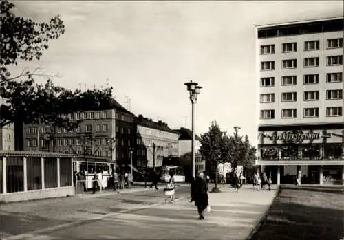 Ak Plauen im Vogtland, Bahnhofstraße, Geschäftshaus Elektrotechnik, Straßenbahn