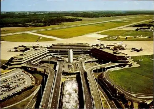 Ak Grengel Köln, Flughafen Köln Bonn, Fliegeraufnahme, Abfertigungsgebäude