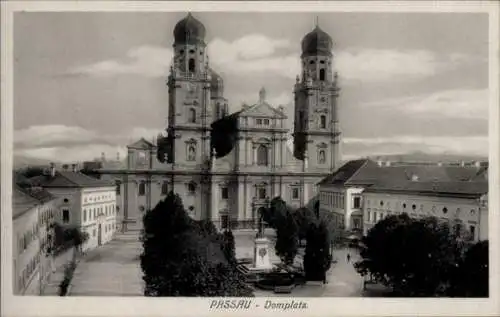 Ak Passau in Niederbayern, Domplatz