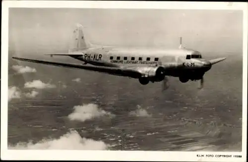 Ak Niederländisches Passagierflugzeug, KLM, Douglas DC-3