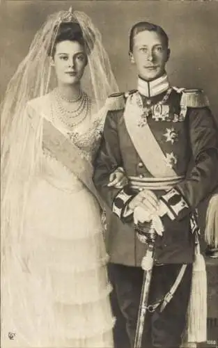 Ak Kronprinz Wilhelm von Preußen, Kronprinzessin Cecilie, Hochzeit