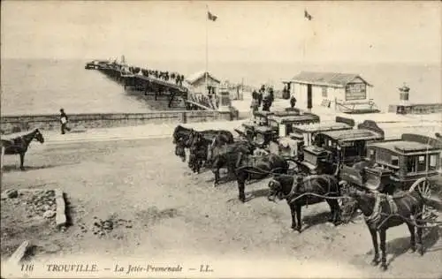 Ak Trouville sur Mer Calvados, Jetee-Promenade, Pferdekutschen