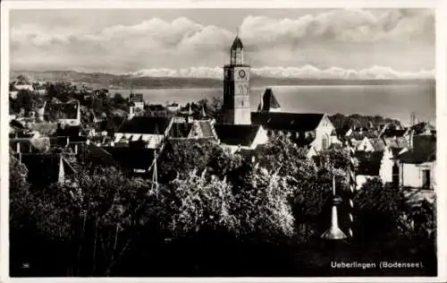 Ak Überlingen am Bodensee, Teilansicht, Kirchturm