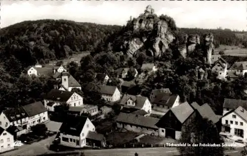 Ak Tüchersfeld Pottenstein Oberfranken, Teilansicht, Felsen, Gasthof und Cafe Püttlachtal