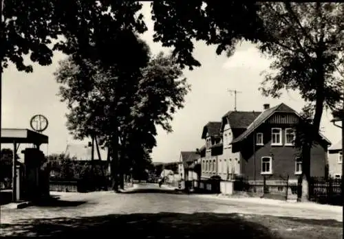 Ak Rothenkirchen Steinberg im Vogtland, Stützengrüner Straße, Tankstelle