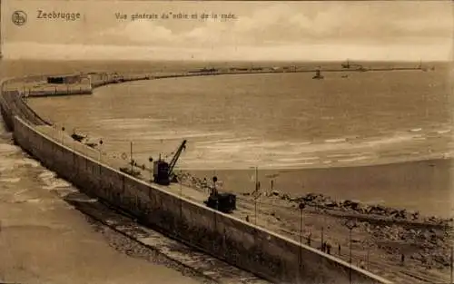 Ak Zeebrugge Westflandern, Vue generale du mole et de la rade