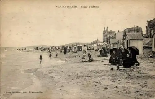 Ak Villers sur Mer Calvados, Strand, spielende Kinder