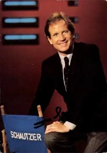 Ak Moderator Max Schautzer, Radio Luxemburg, Portrait, Autogramm