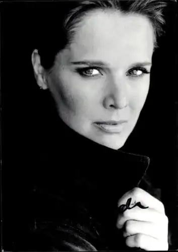 Ak Schauspielerin Désirée Nosbusch, Portrait, Autogramm