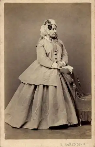 CdV Burgschauspielerin Amalie Haizinger, Portrait