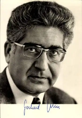 Ak Politiker Gerhard Jahn, Bundesminister der Justiz, Porträt, Autogramm
