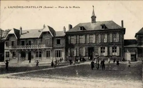 Ak Lignières Châtelain Somme, Place de la Mairie