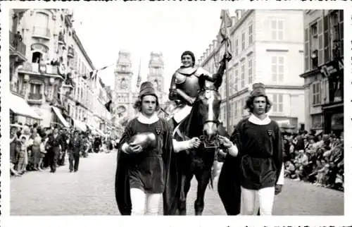 Foto Frankreich, Fest, Festzug, Jeanne d'Arc, 1958