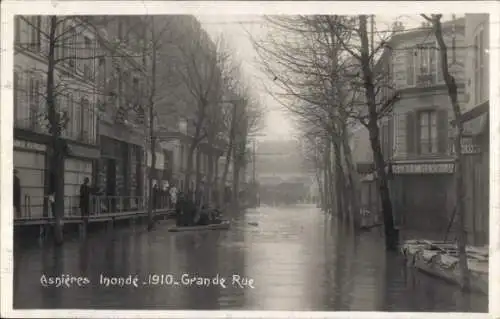 Foto Ak Asnières-sur-Seine Hauts-de-Seine, Überschwemmung 1910 Grande Rue