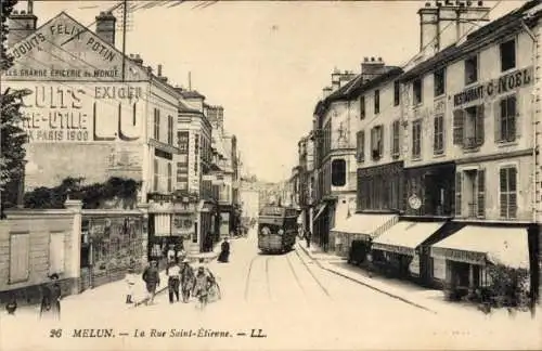 Ak Melun Seine et Marne, Rue Saint-Etienne, Strassenbahn