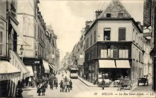 Ak Melun Seine et Marne, La Rue Saint Aspais