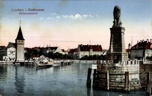 Ak Lindau am Bodensee Schwaben, Teilansicht, Schiff, Löwenstatue, Hafeneinfahrt