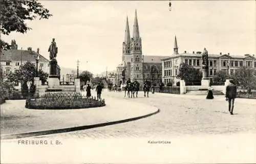 Ak Freiburg im Breisgau, Kaiserbrücke, Denkmal