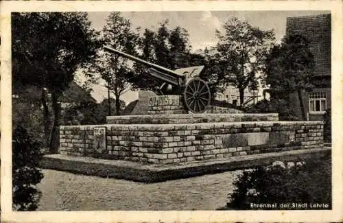 Ak Lehrte in Niedersachsen, Ehrenmal 1914-1918, Feldgeschütz