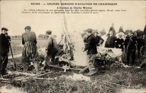 Ak Great Aviation Week of Champagne, Reims, Unfall von Charles Wachter