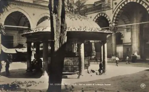 Foto Ak Konstantinopel Istanbul Türkei, Fontaine de la Mosquée Beyazıt