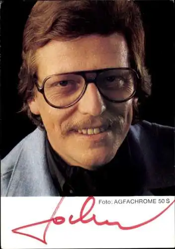 Ak Moderator Jean Jochen Pütz, Portrait, Sonnenbrille, Autogramm