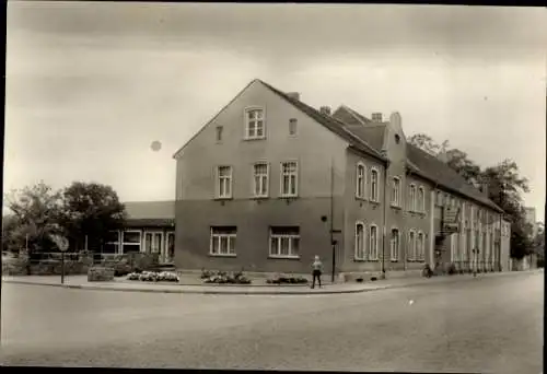 Ak Oranienbaum Wörlitz in Anhalt, Konsum Gaststätte Goldener Fasan