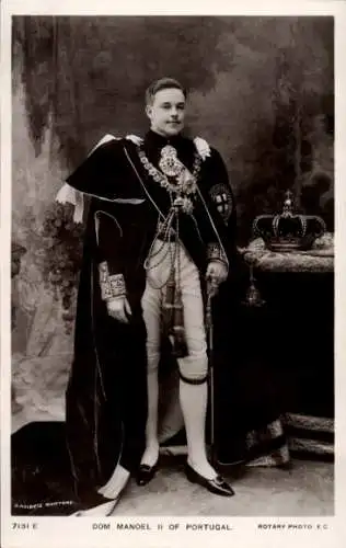 Ak Dom Manoel II of Portugal, König Manuel II. von Portugal, Gewand