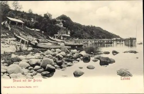 Ak Lohme auf Rügen, Strand, Brücke, Boote