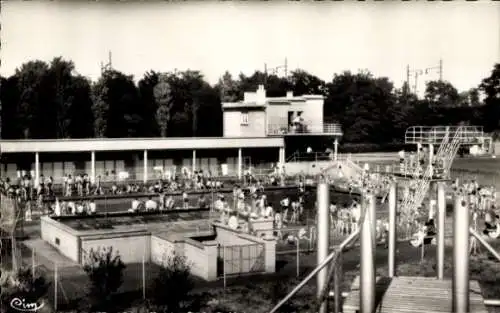 Ak Avion Pas de Calais, Cite des Cheminots, Piscines du Stade Javary