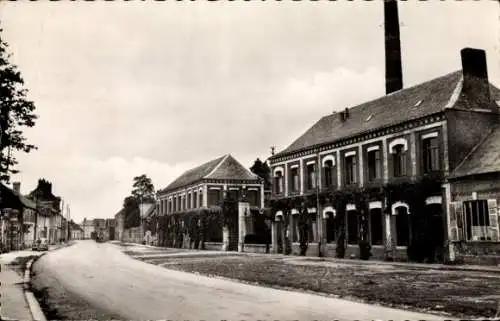 Ak Hallencourt Somme, Rue de la Republique