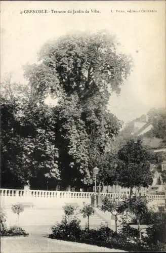 Ak Grenoble-Isère, Terrasse des Jardin de Ville