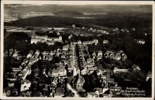 Ak Bad Arolsen in Hessen, Fliegeraufnahme der Stadt