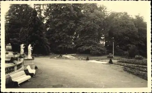 Ak Stockel Woluwe-Saint-Pierre Sint-Pieters-Woluwe Bruxelles Brüssel, Institut du Bon Pasteur, Park