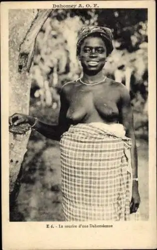 Ak Dahomey Benin, afrikanische Frau, barbusig