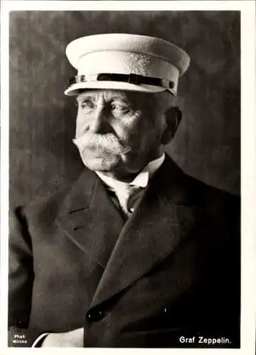 Ak Ferdinand Graf von Zeppelin, Portrait, Schirmmütze, Luftschiffbau-Zeppelin GmbH