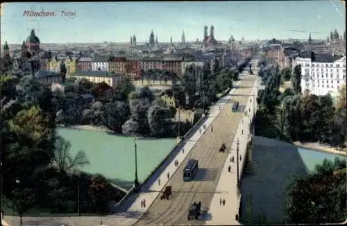 Ak München, Gesamtantsicht, Brücke, Straßenbahn