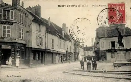 Ak Rozoy Rozay in Brie Seine et Marne, Place Ambroise